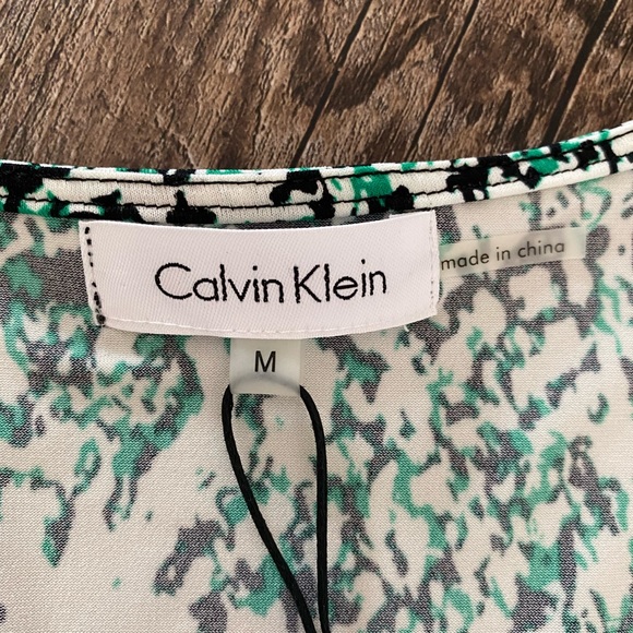 NWT Black/Green/White Calvin Klein Wrap Blouse - Picture 6 of 7